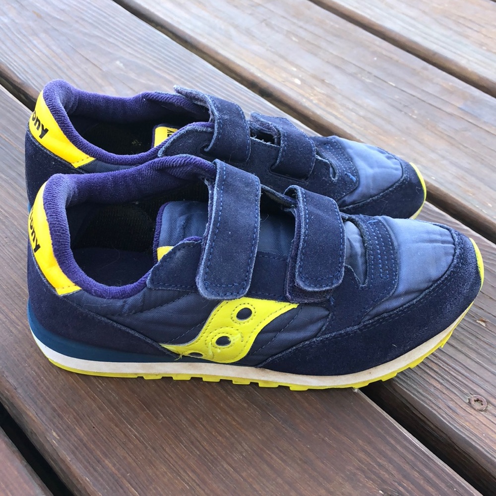 Saucony Jazz Boys size 2 Blue and Yellow Shoes